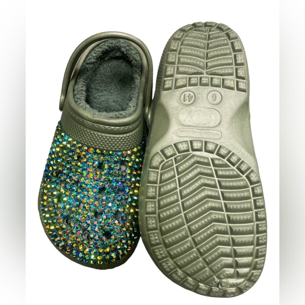 Crocs shoes with beautiful shine stones - Picture 2 of 3